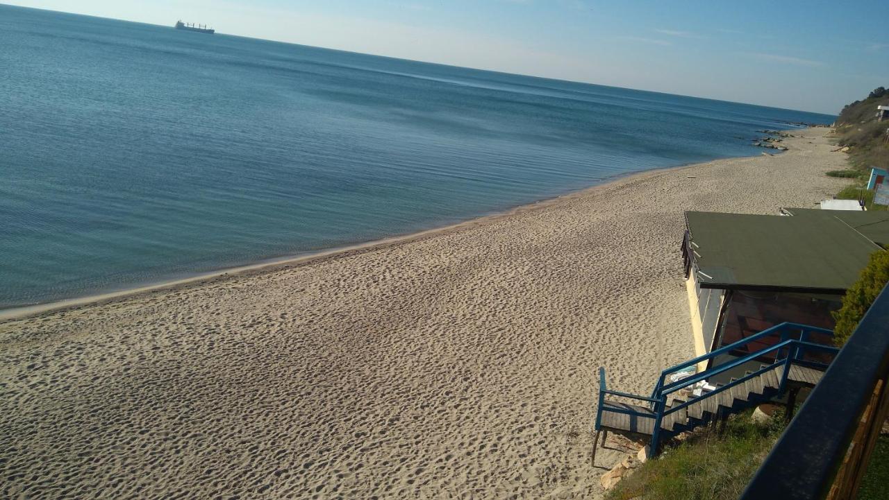 Hemingway Rooms In Happy Beach Varna Eksteriør bilde