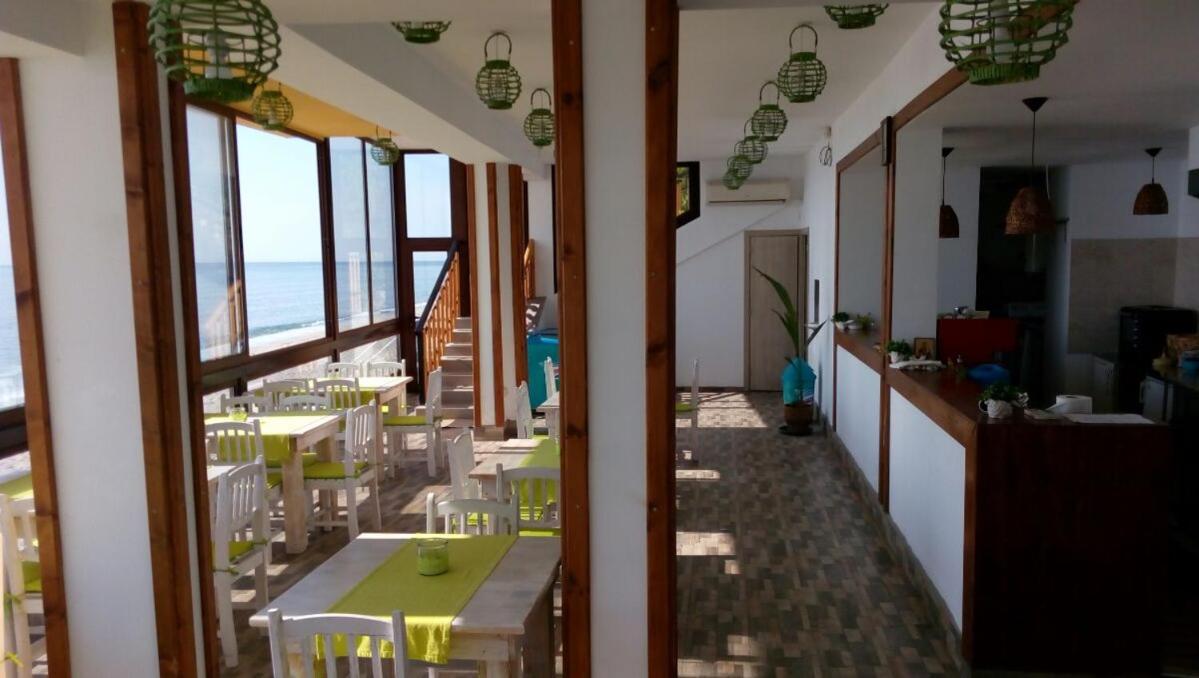 Hemingway Rooms In Happy Beach Varna Eksteriør bilde