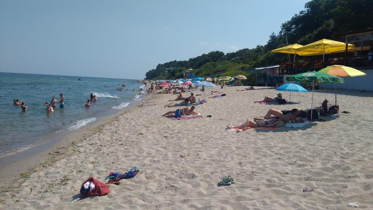 Hemingway Rooms In Happy Beach Varna Eksteriør bilde