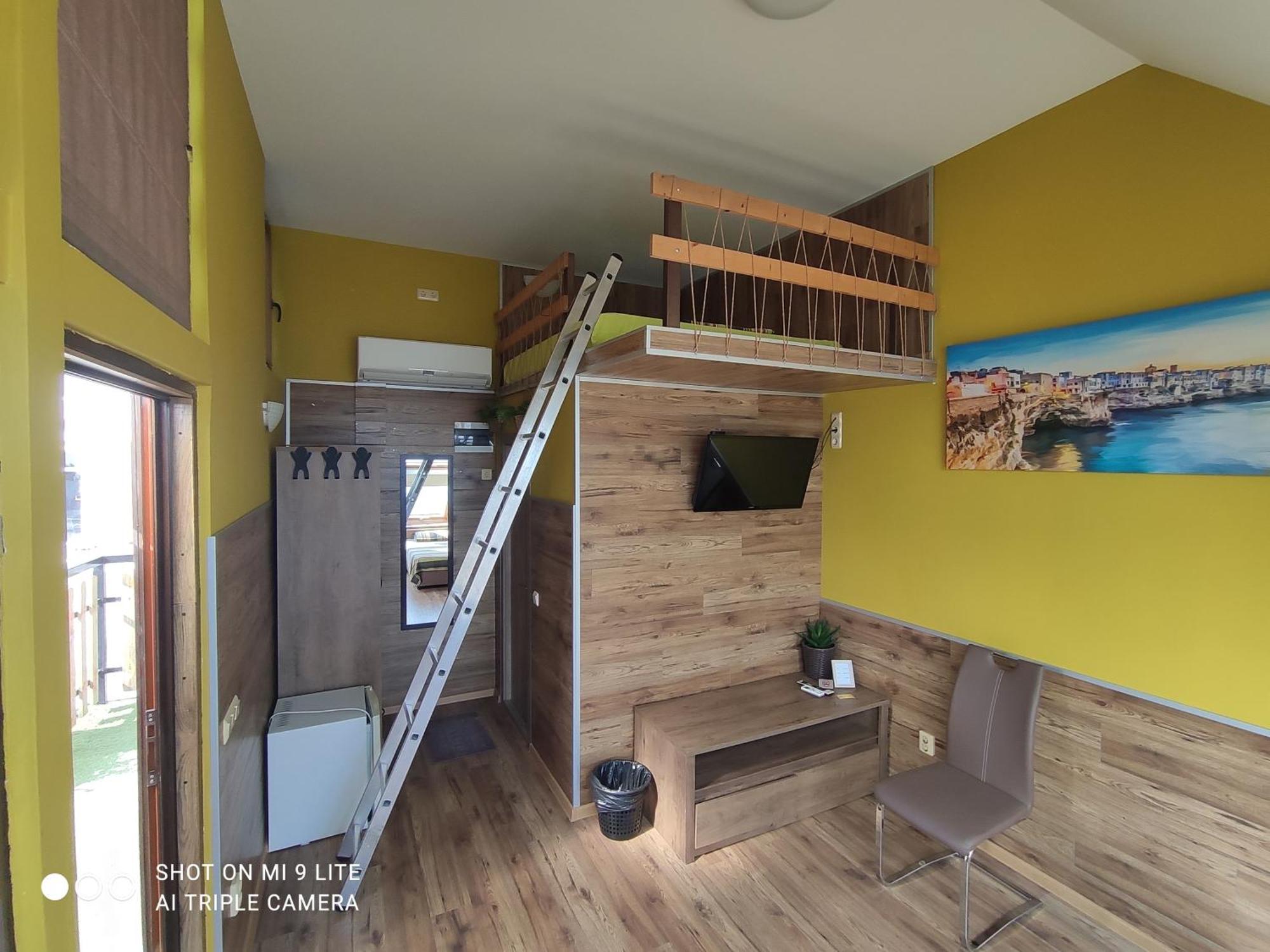 Hemingway Rooms In Happy Beach Varna Eksteriør bilde