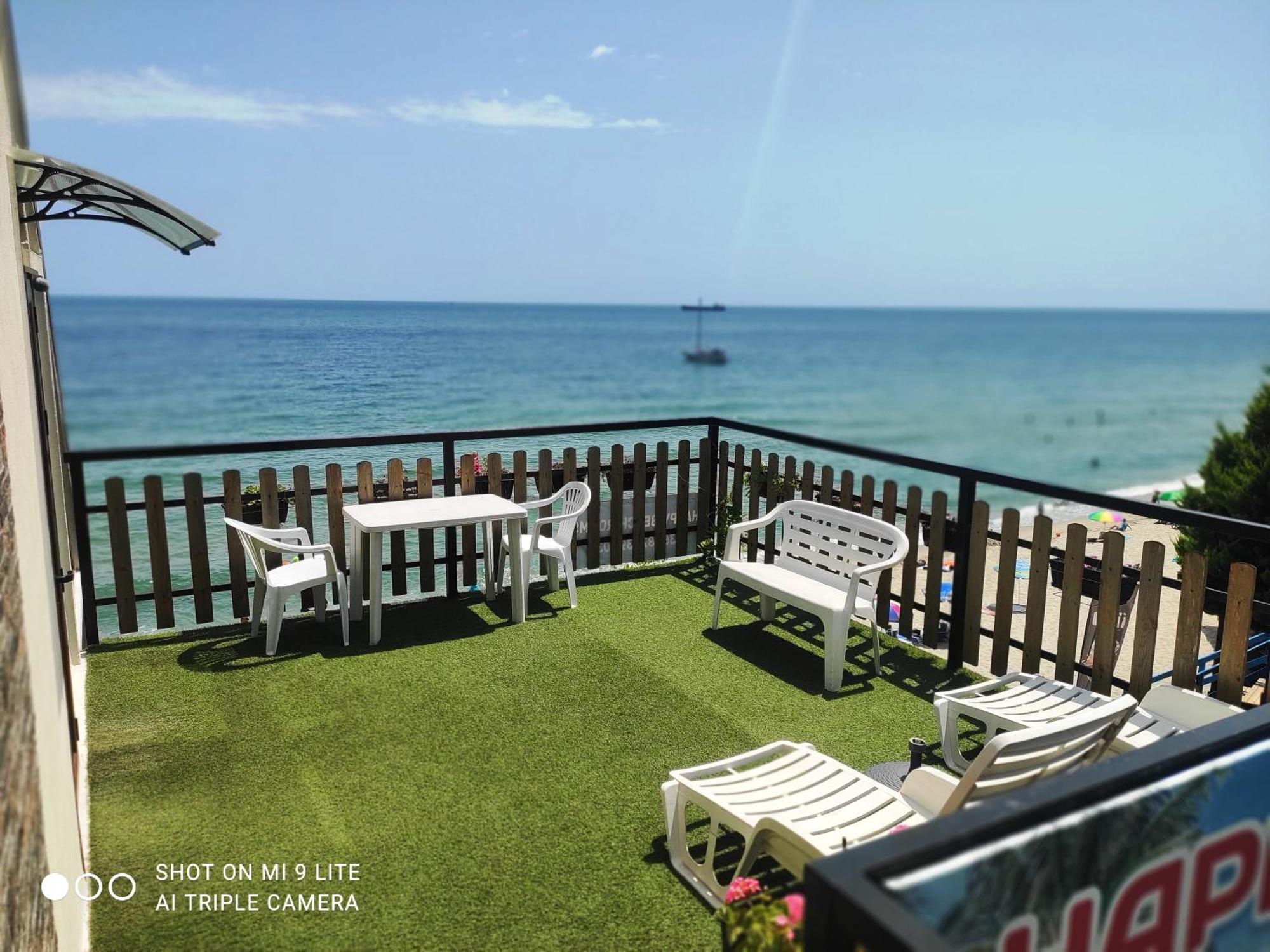Hemingway Rooms In Happy Beach Varna Eksteriør bilde